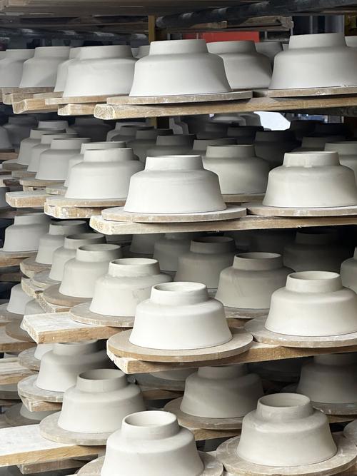 内蒙古阿吉泰医院定制陶瓷餐具礼盒 特种陶瓷制品的匠心制造